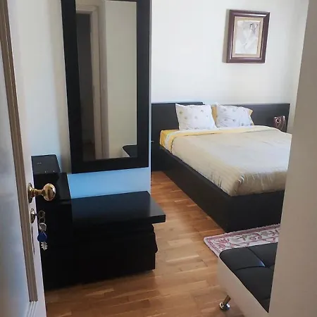 Aconchegante Casal Проживання в сім'ї