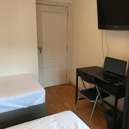 Aconchegante Casal Лісабон